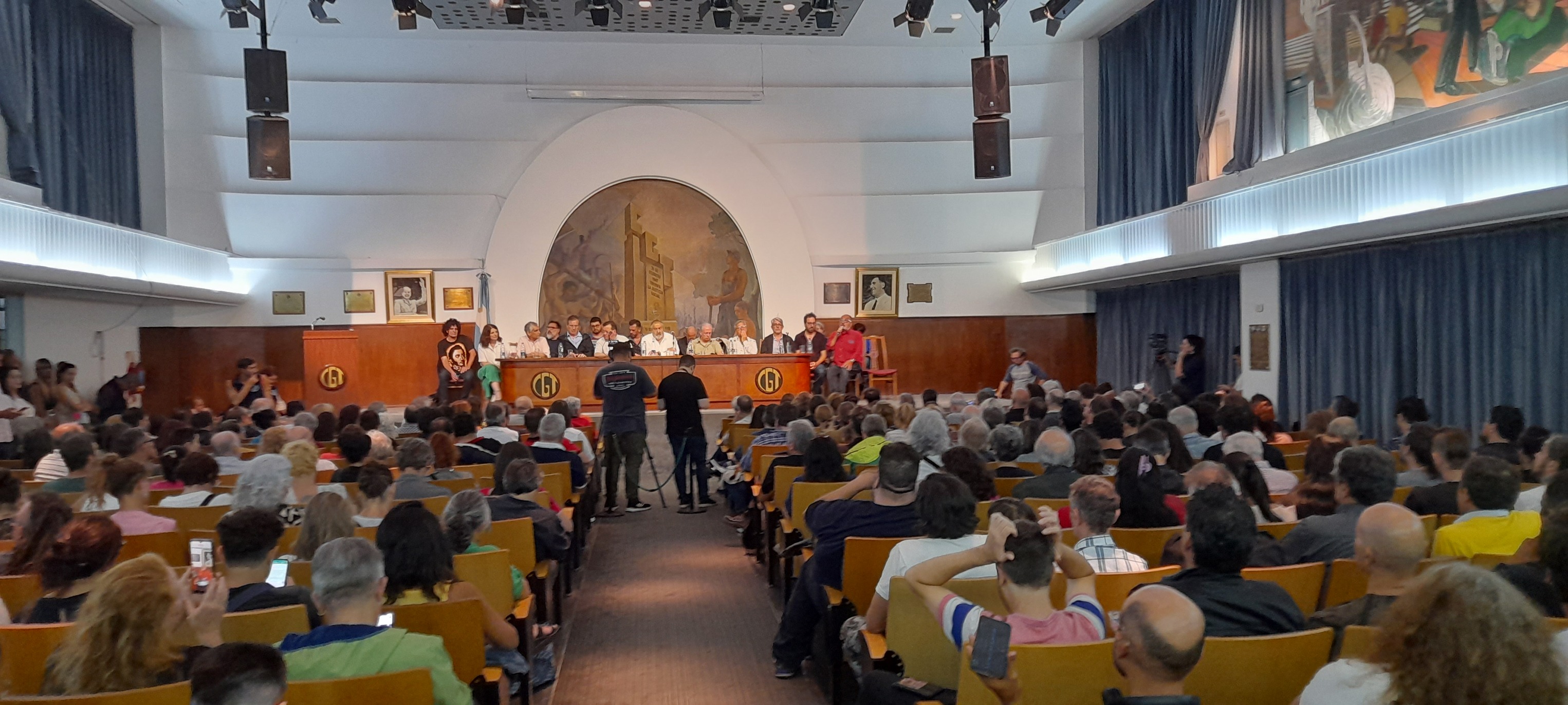 ¡EN DEFENSA DE LA CULTURA! CTERA Y CTA PRESENTES EN EL ENCUENTRO EN LA CGT