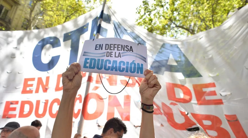 LA CTERA RECLAMÓ JUDICIALMENTE AL GOBIERNO NACIONAL EL PAGO DEL FONID
