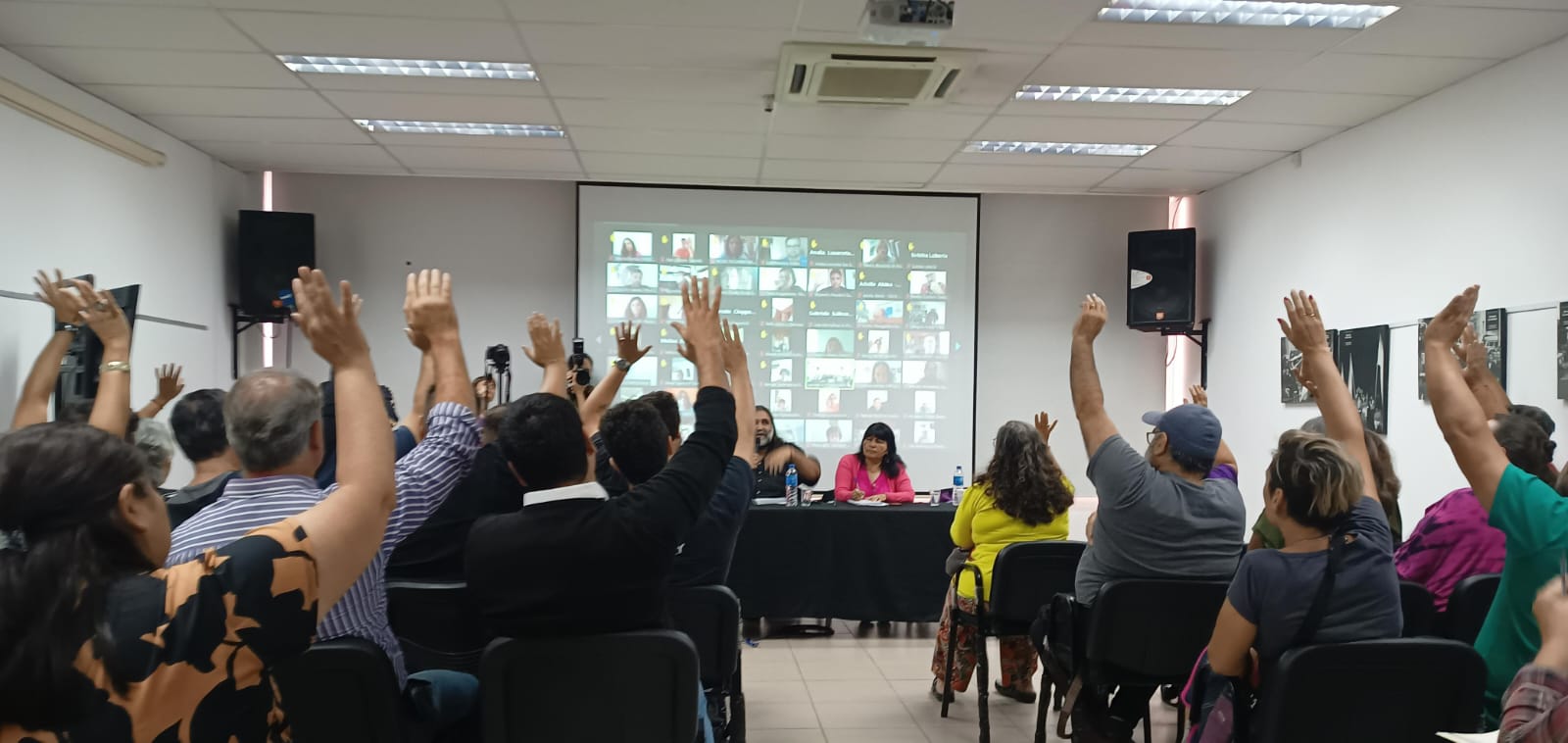 EL PLENARIO DE SECRETARIXS GENERALES APROBÓ LA PROPUESTA SALARIAL POR AMPLÍSIMA MAYORÍA