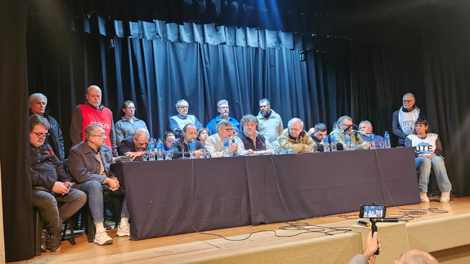 ¡EL SALARIO NO ES GANANCIA!