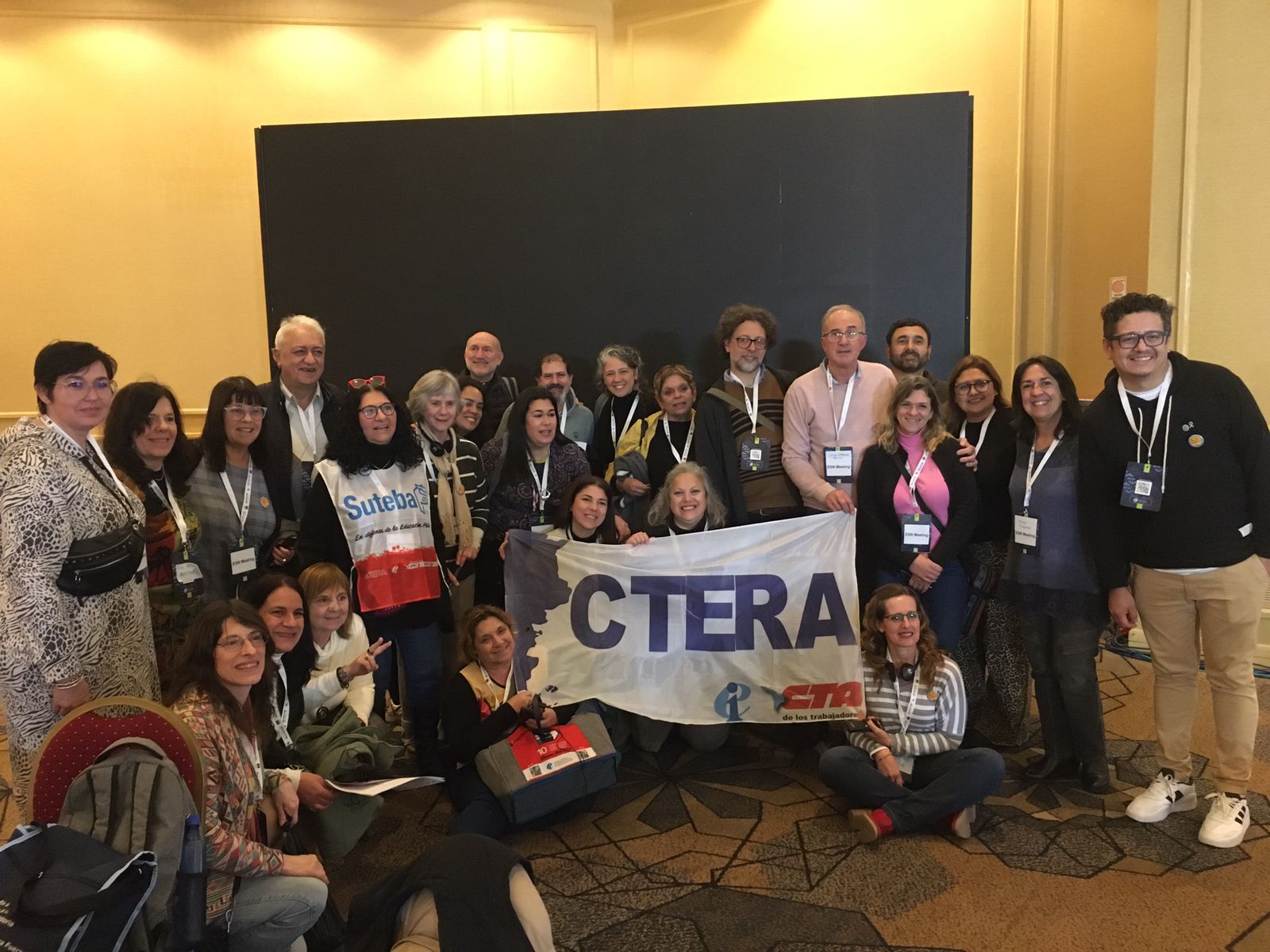 SUTEBA PRESENTE EN EL ENCUENTRO INTERNACIONAL: "ABORDAR LOS DESAFÍOS Y COMPARTIR SOLUCIONES PARA LA SALUD Y EL BIENESTAR DEL PERSONAL DE LA EDUCACIÓN"