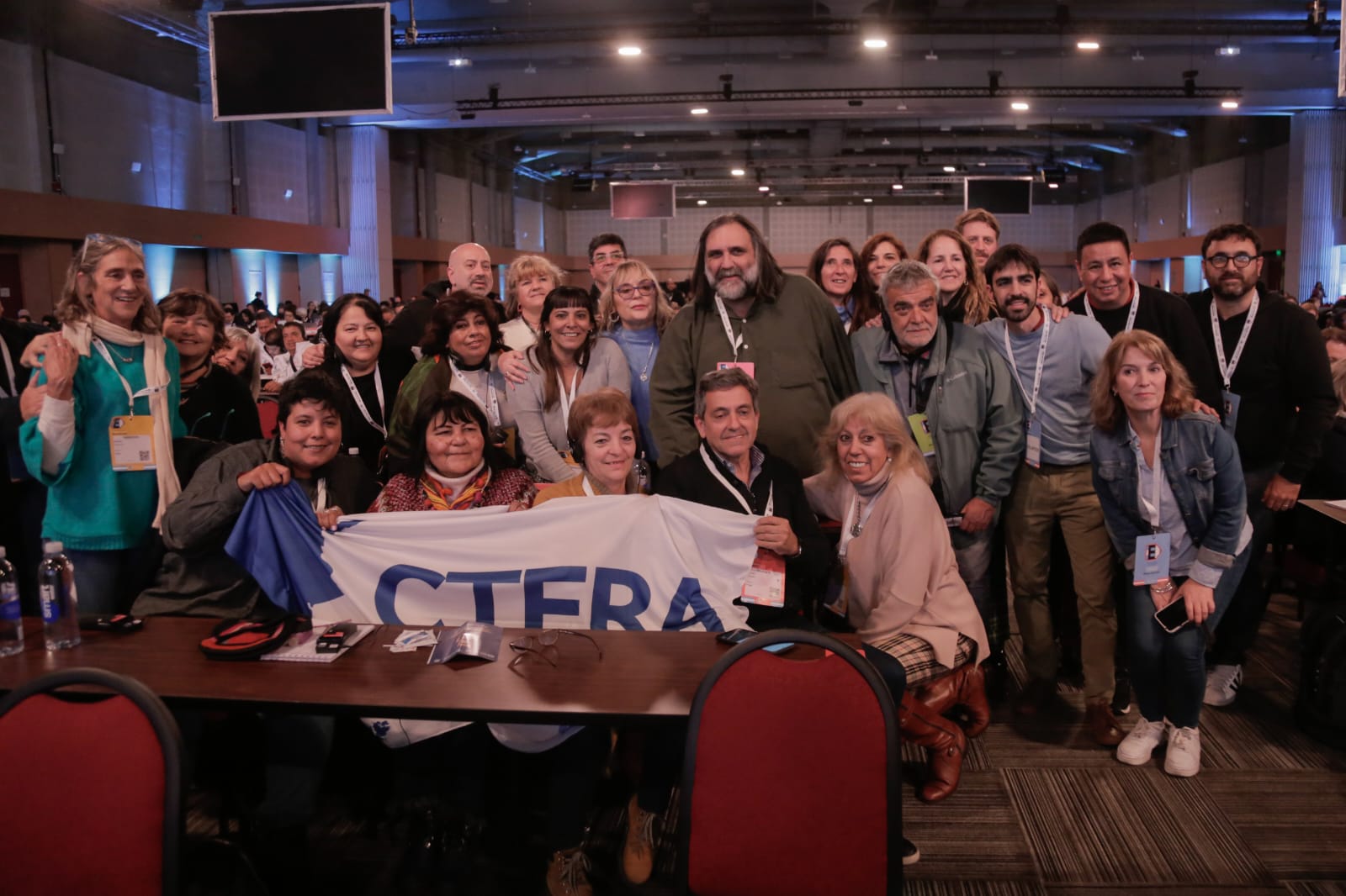 ROBERTO BARADEL FUE ELEGIDO, POR UNANIMIDAD, MIEMBRO DEL CONSEJO EJECUTIVO MUNDIAL DE LA INTERNACIONAL DE LA EDUCACIÓN