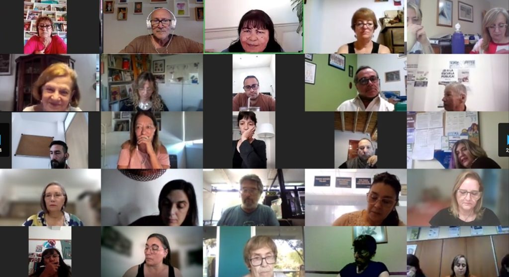 ALFABETIZACIÓN INICIAL: POLÍTICAS DE ENSEÑANZA DE LA LECTURA Y DE LA ESCRITURA