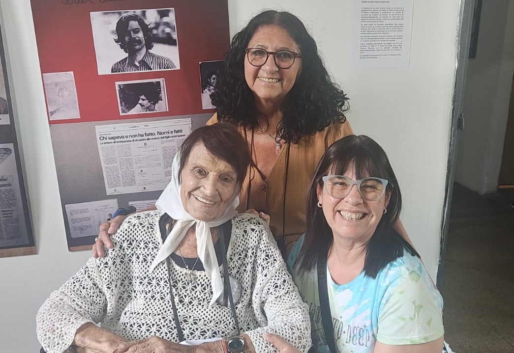 SUTEBA JUNTO A LAS MADRES DE PLAZA DE MAYO
