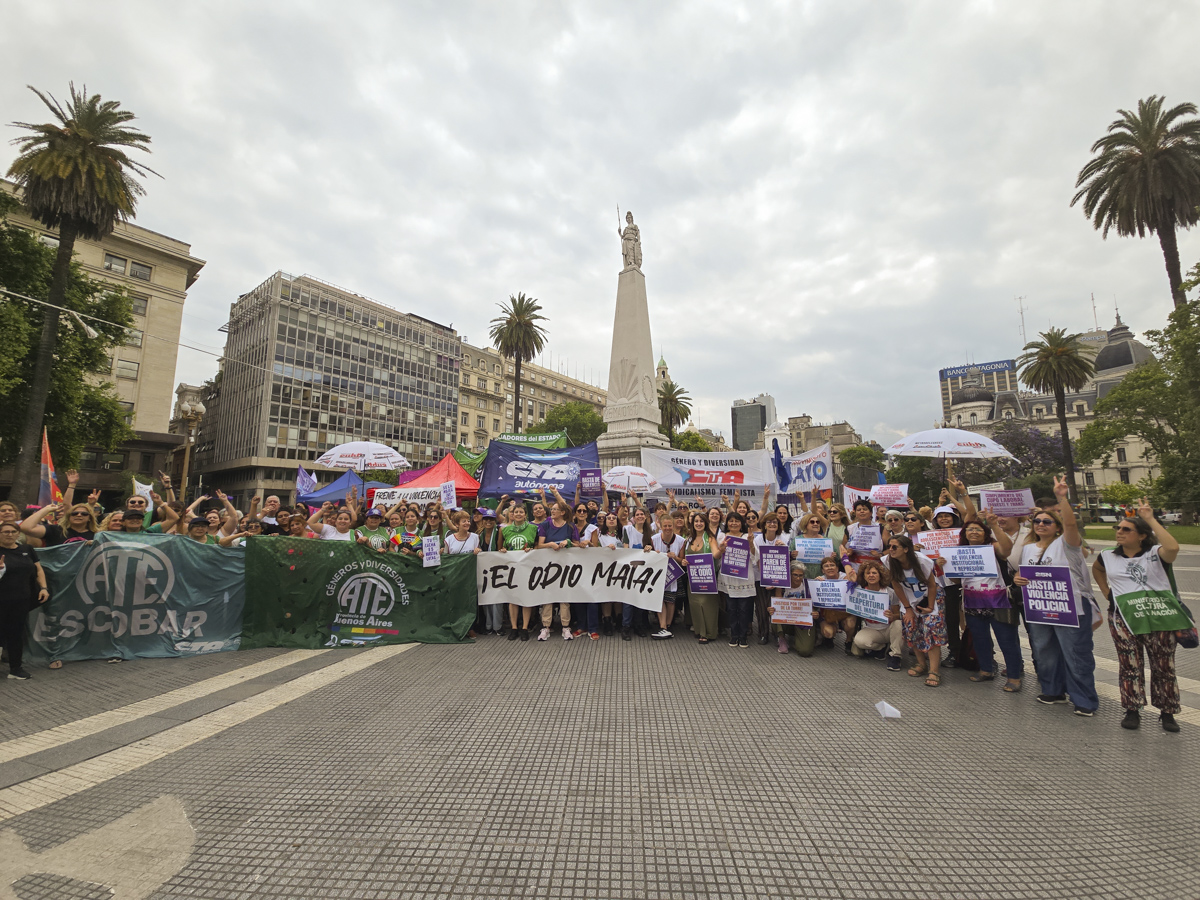 25N: ¡NI UNA MENOS! - ¡VIVAS NOS QUEREMOS, CON TECHO, TRABAJO, SALUD Y EDUCACIÓN!