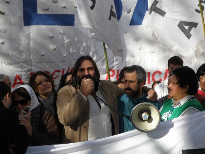  ABRAZAMOS EL BANCO NACIONAL DE DATOS GENÉTICOS