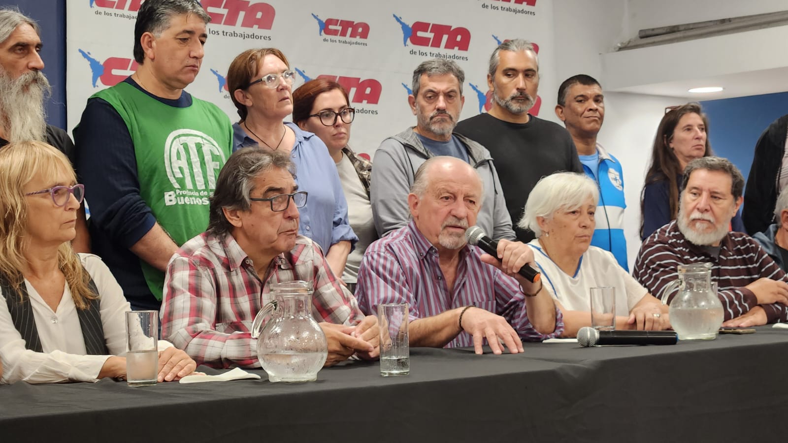 PARO GENERAL CONTRA EL AJUSTE, LA REPRESIÓN, EL SAQUEO Y EL HAMBRE QUE IMPONE EL GOBIERNO DE MILEI