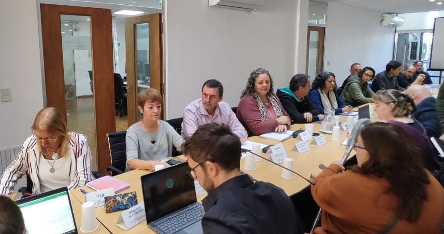 REUNIÓN DEL FUDB CON EL GOBIERNO PROVINCIAL POR LA RECOMPOSICIÓN DEL SALARIO DOCENTE