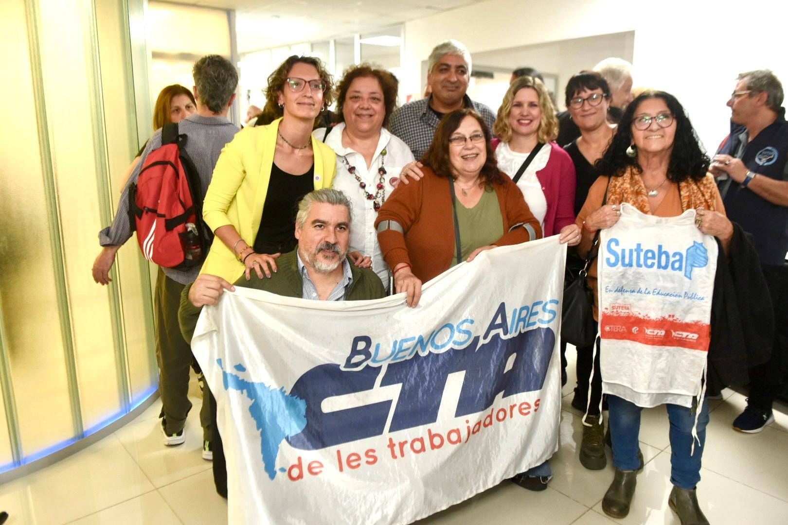 ACTO DE IMPOSICIÓN DEL NOMBRE "FELIPE VALLESE" AL SUM DEL MINISTERIO DE TRABAJO BONAERENSE