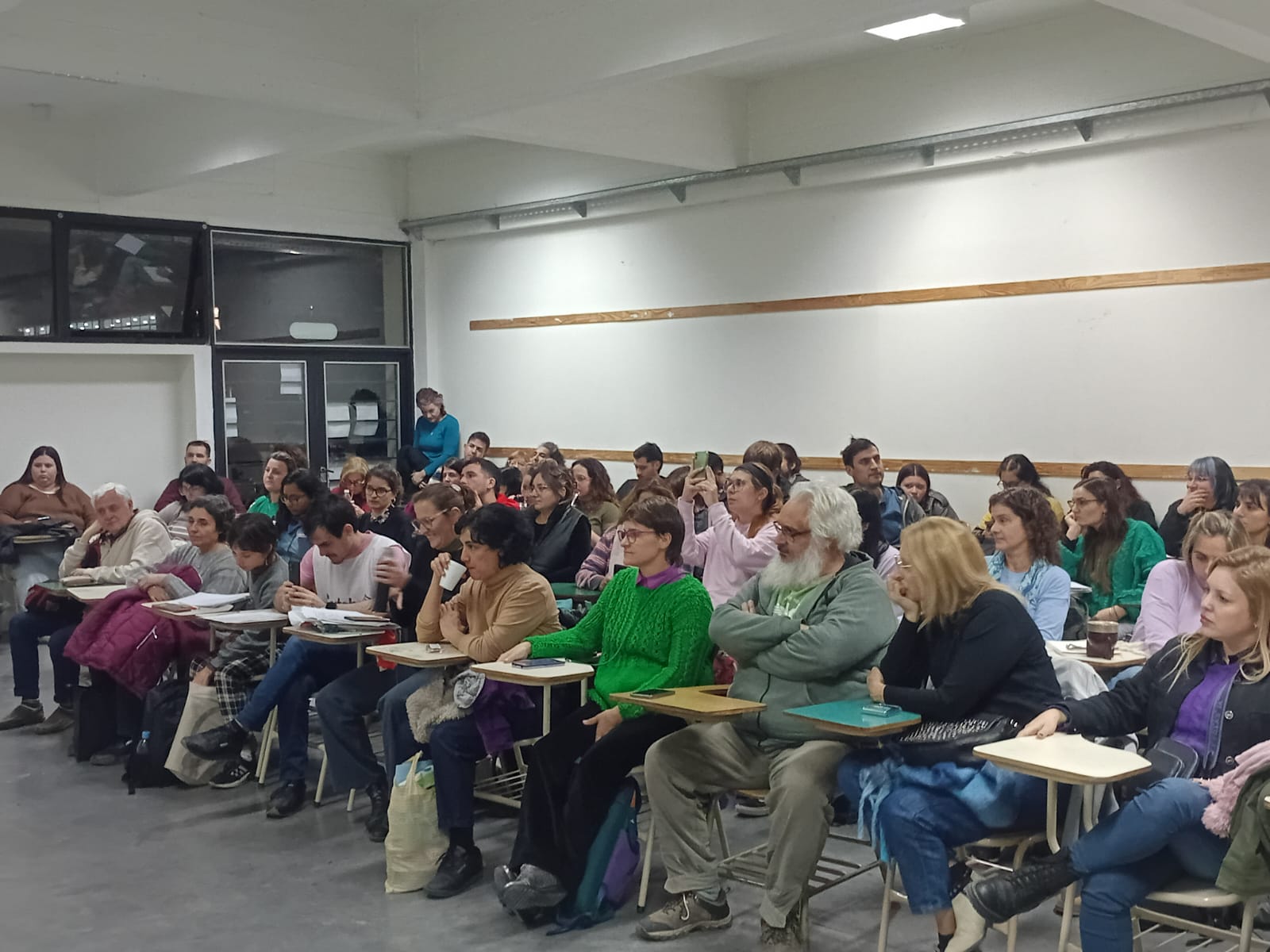 SUTEBA CONTINÚA RECORRIENDO FACULTADES CON LA CÁTEDRA LIBRE: "HABITAR LA ESCUELA"