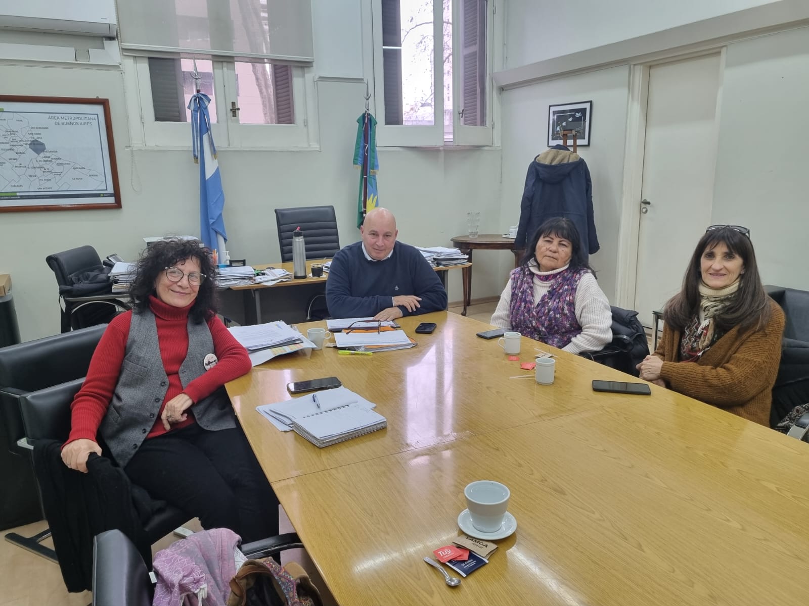 TRANSPORTE ESCOLAR: REUNIÓN DEL SUTEBA CON SUBSECRETARÍA ADMINISTRATIVA DE LA DGCYE POR SITUACIONES PENDIENTES DE RESOLUCIÓN