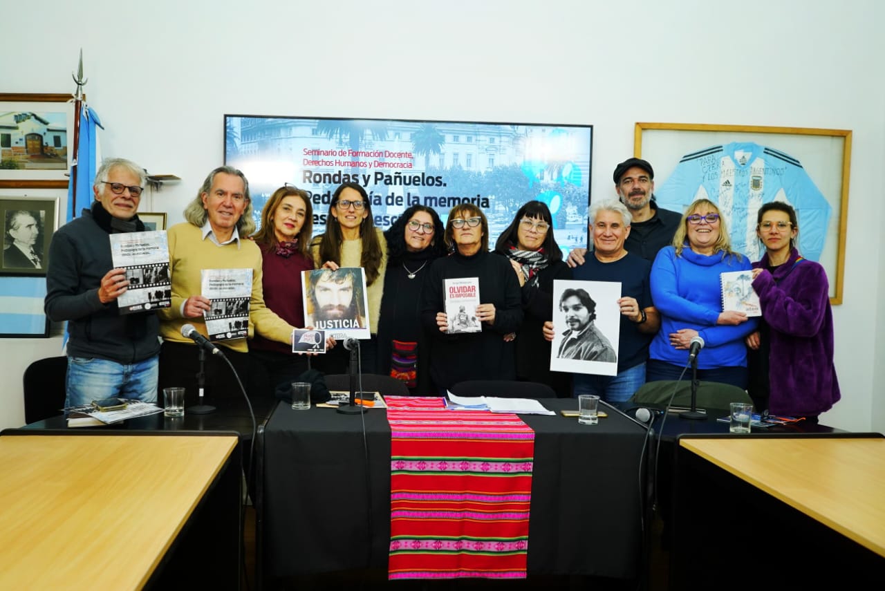 PASAR EL PAÑUELO: SUTEBA EN UNA NUEVA JORNADA DEL SEMINARIO DE DDHH DE CTERA