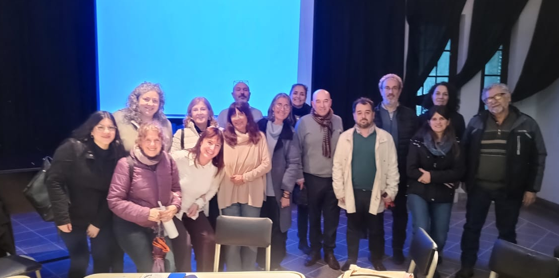 LA PLATA: SUTEBA PRESENTE EN REUNIÓN DE LA COMISIÓN DE LA VERDAD HISTÓRICA DE LA DGCYE