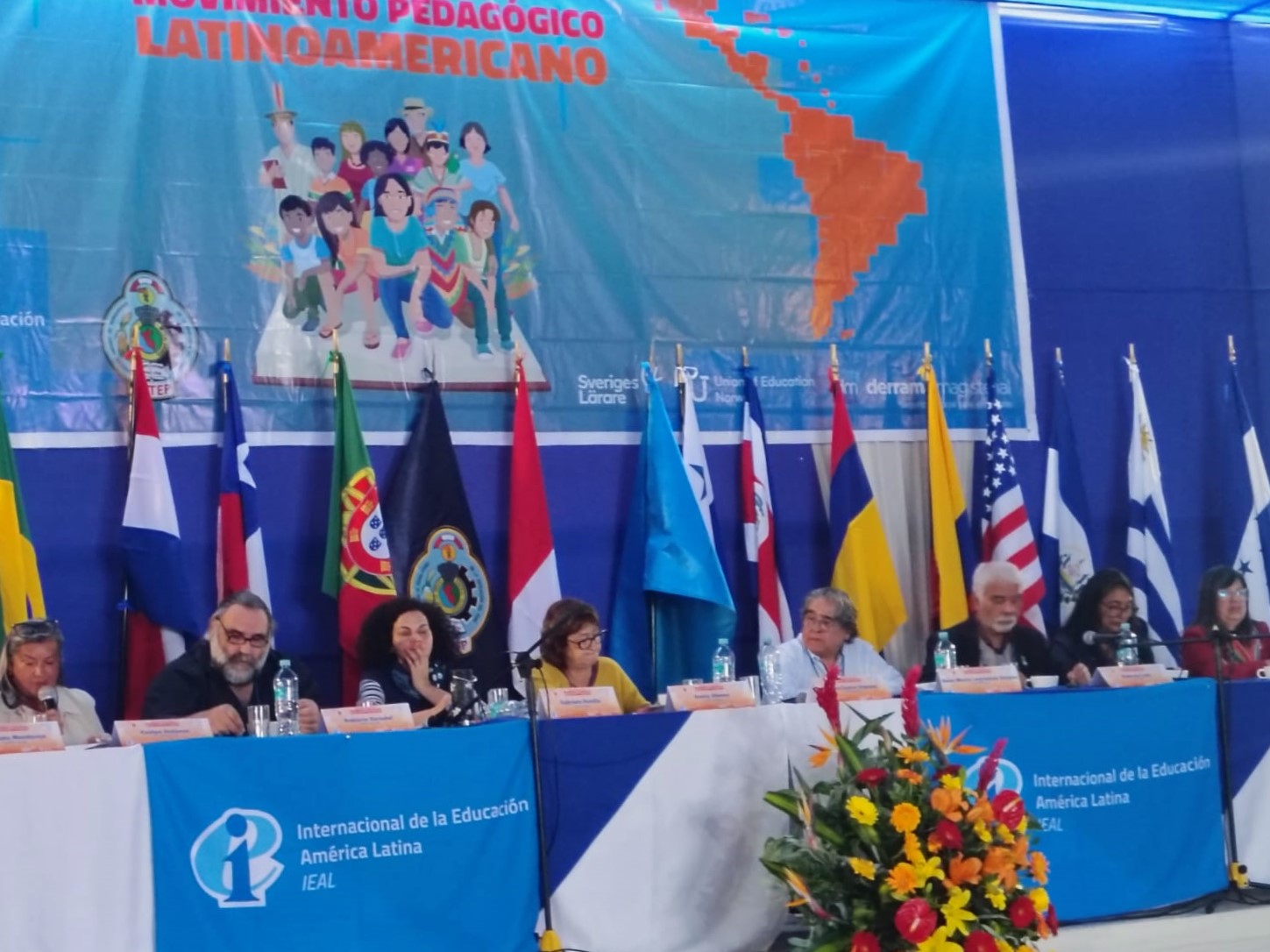 MOVIMIENTO PEDAGÓGICO LATINOAMERICANO: PARTICIPAMOS DEL VII ENCUENTRO QUE SE REALIZA EN PERÚ