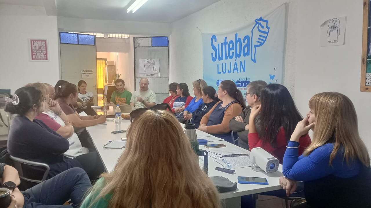 Luján