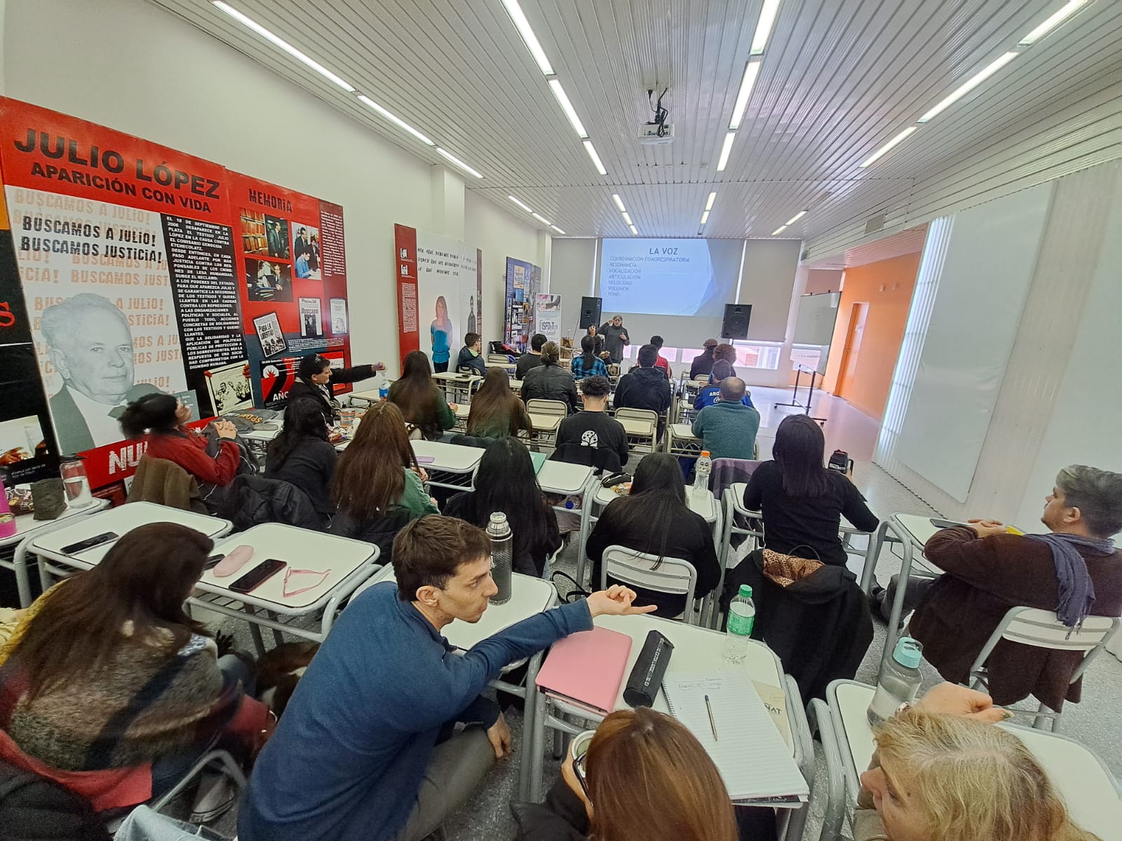 TALLER DE LA VOZ EN EL ISFDyT N° 239 DEL SUTEBA