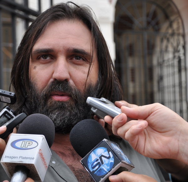 EL AUMENTO DEL 24% AL SALARIO BÁSICO ES PRODUCTO DE LA LUCHA Y LA UNIDAD DEL FRENTE GREMIAL DOCENTE BONAERENSE