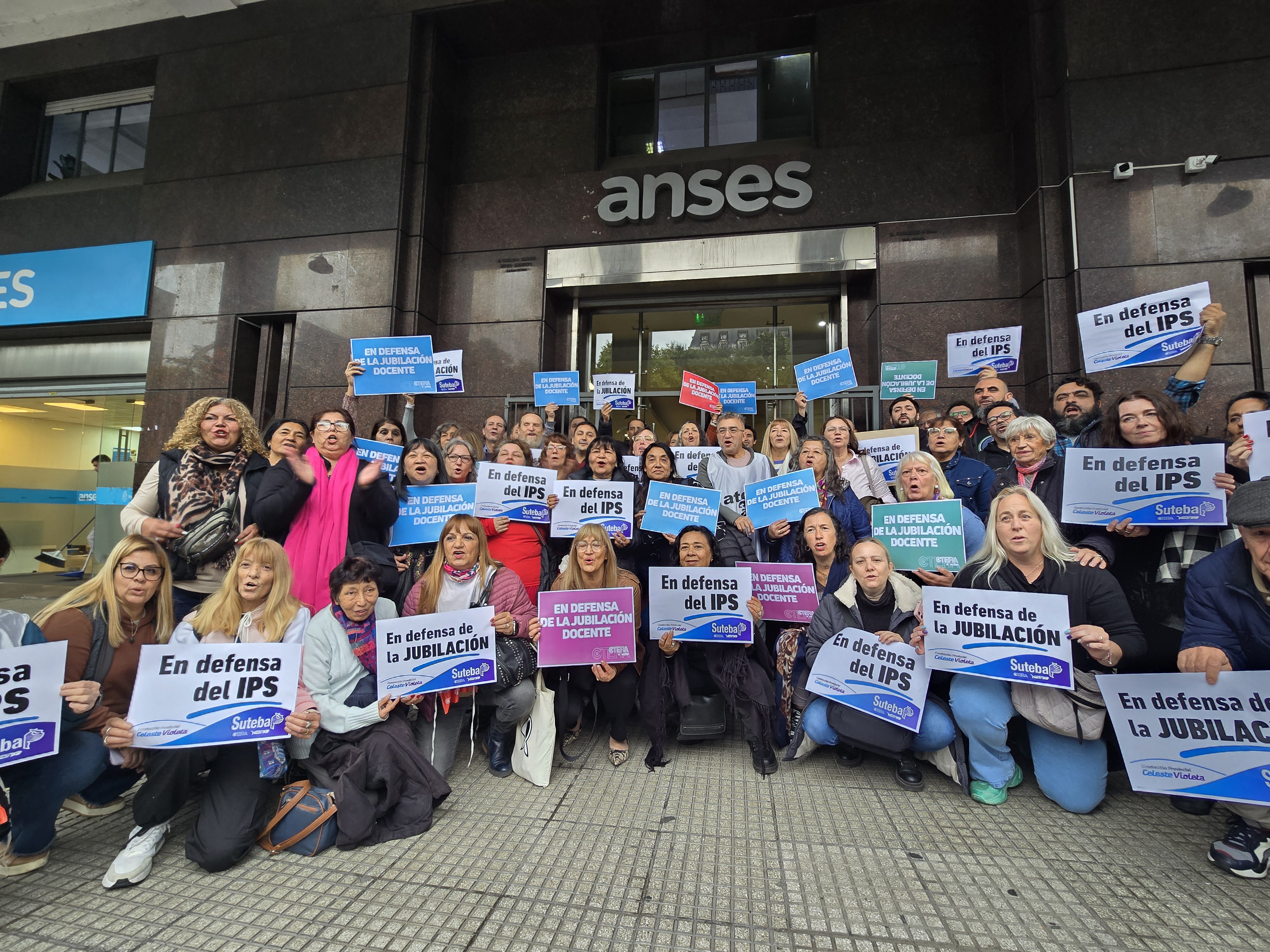 NOS MOVILIZAMOS FRENTE A LA ANSES