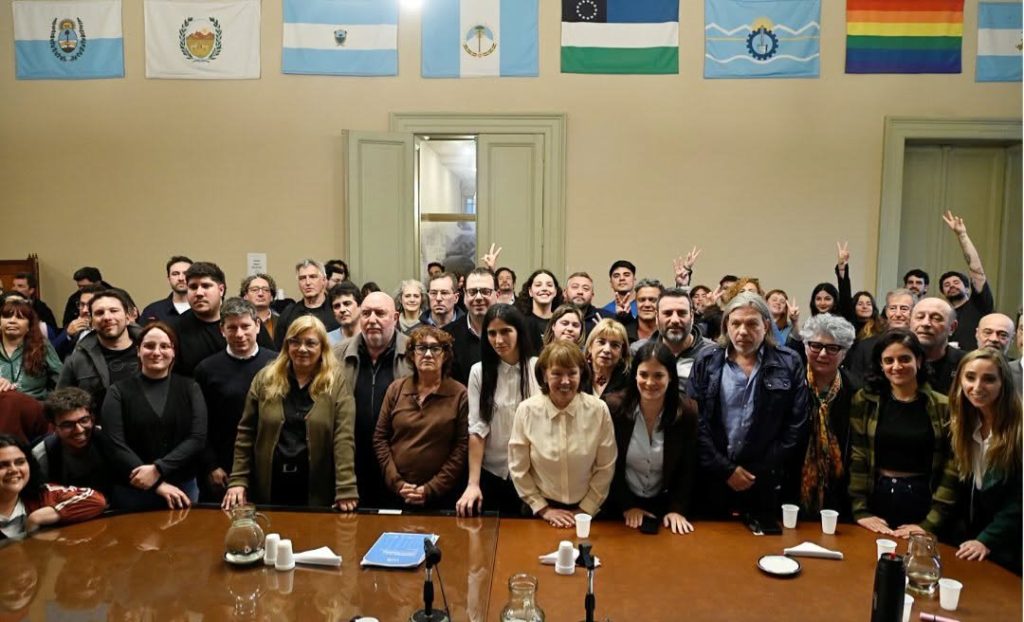 CTERA PARTICIPÓ DE UNA REUNIÓN EN DIPUTADOS EN DEFENSA DEL FINANCIAMIENTO EDUCATIVO
