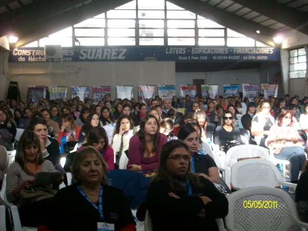 SALADILLO: JORNADA REGIONAL SUTEBA 25 AÑOS