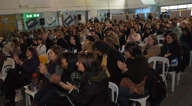 HURLINGHAM: JORNADA REGIONAL SUTEBA 25 AÑOS