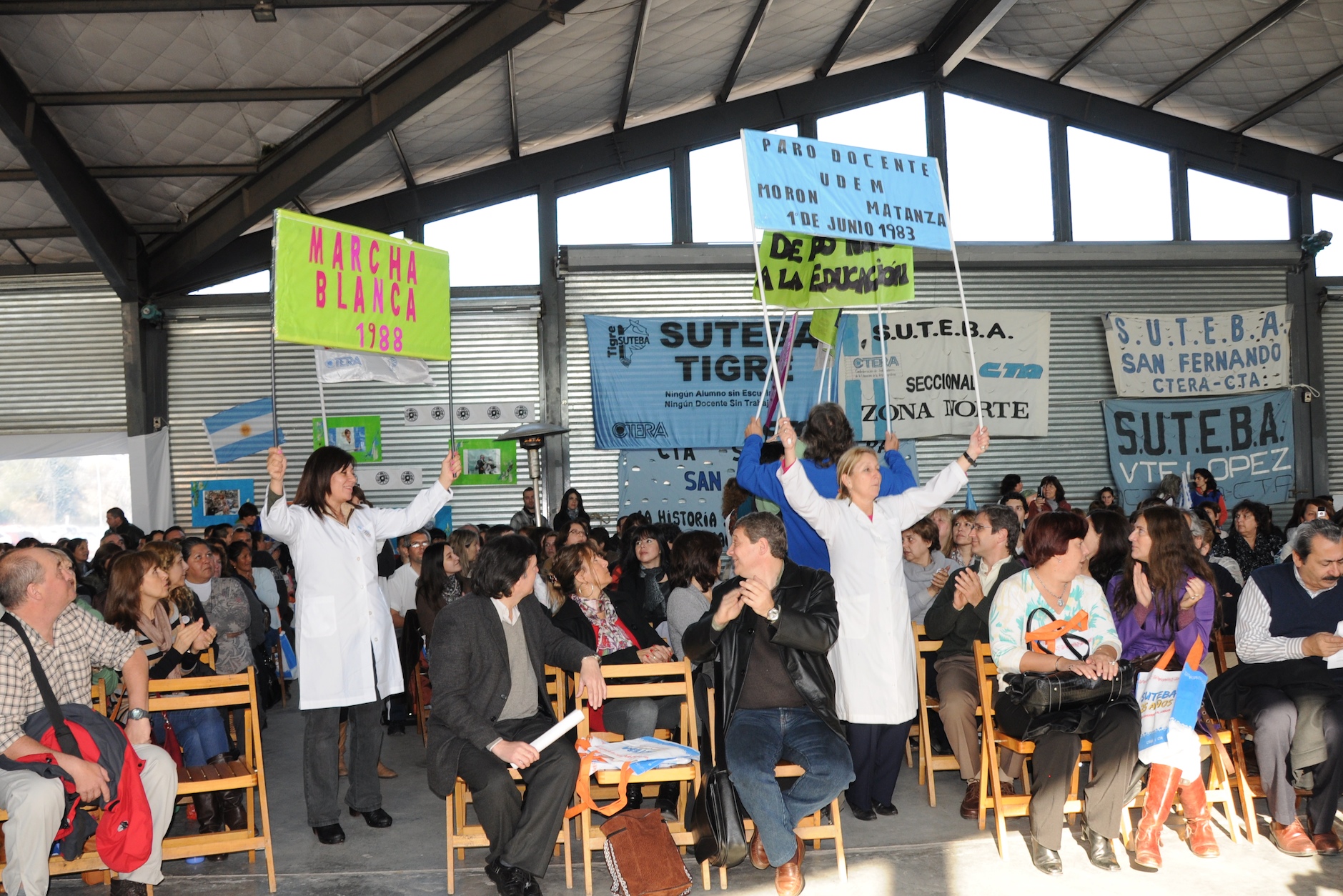 SAN FERNANDO: JORNADAS REGIONALES SUTEBA 25 AÑOS
