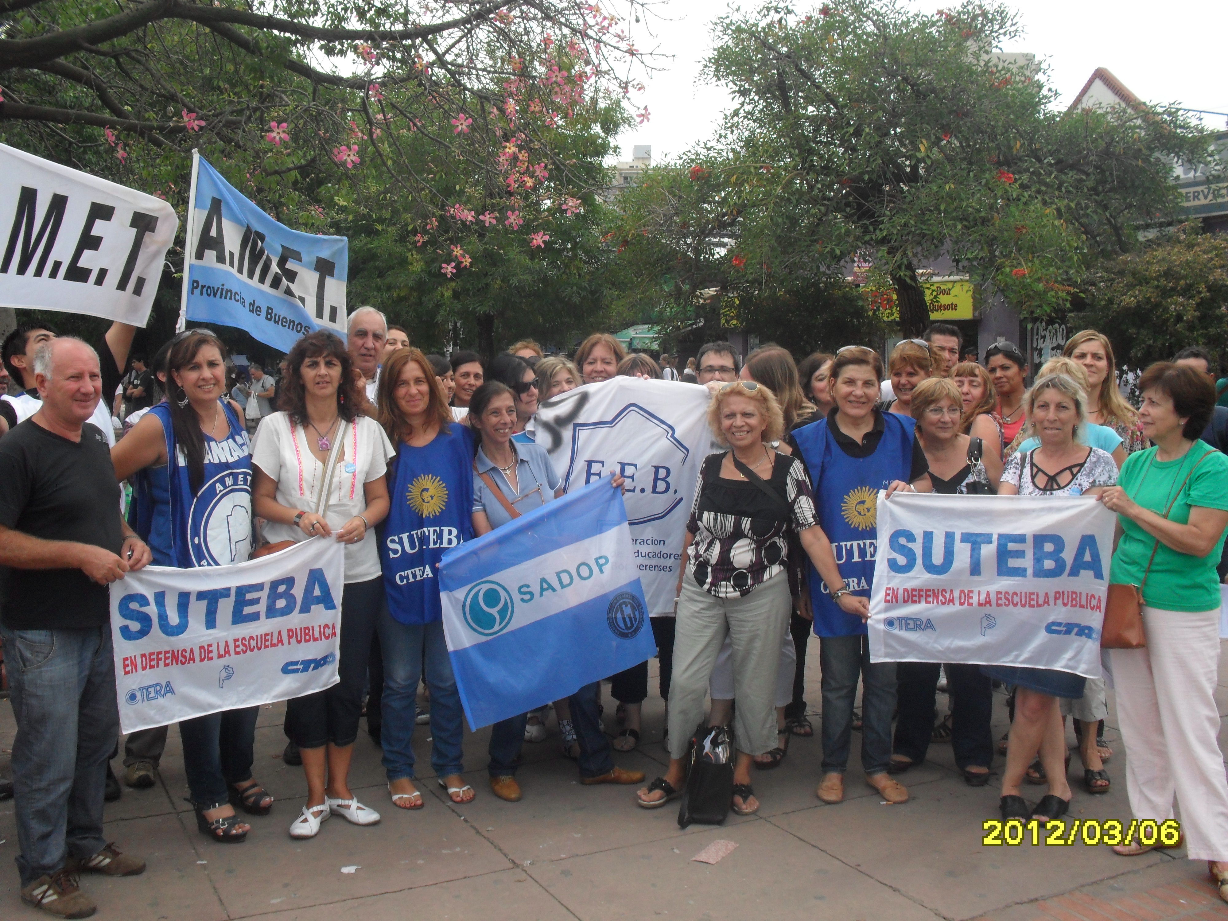 EN EL MARCO DEL PARO NACIONAL RADIO ABIERTA DEL FGDB LANúS