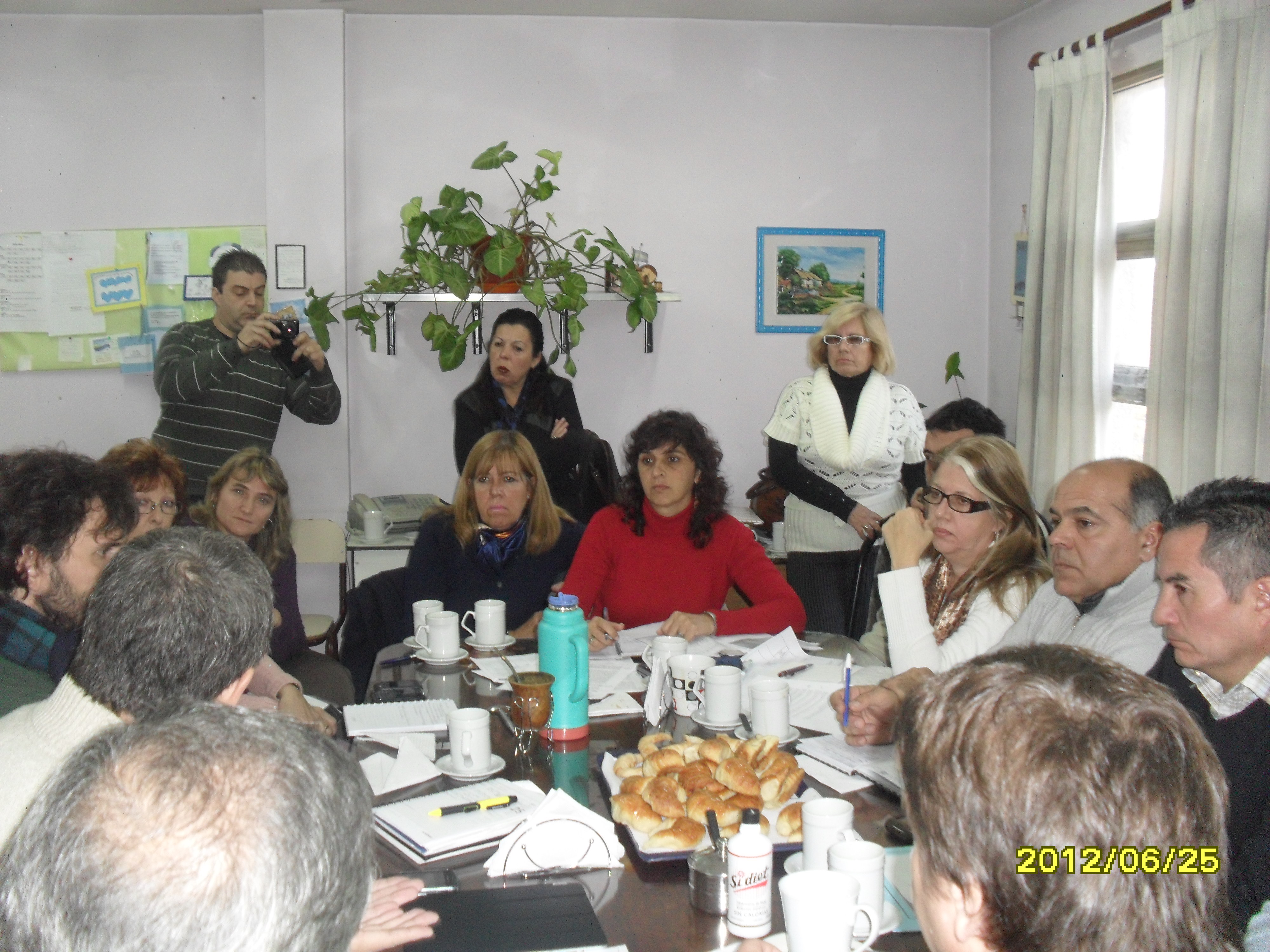 REUNIóN DE LA COMISIóN DE INFRAESTRUCTURA DE LA UEGD CON LA DPI EN C.E.