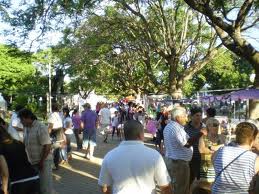 LAS ROSAS, SANTA FE: FERIA NAVIDEÑA