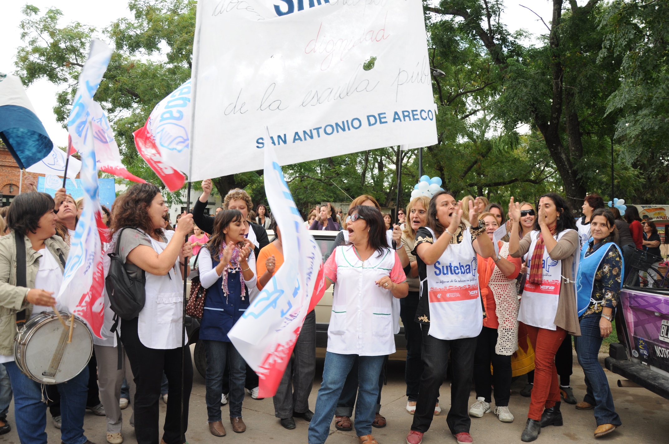CARAVANA RUTA 8