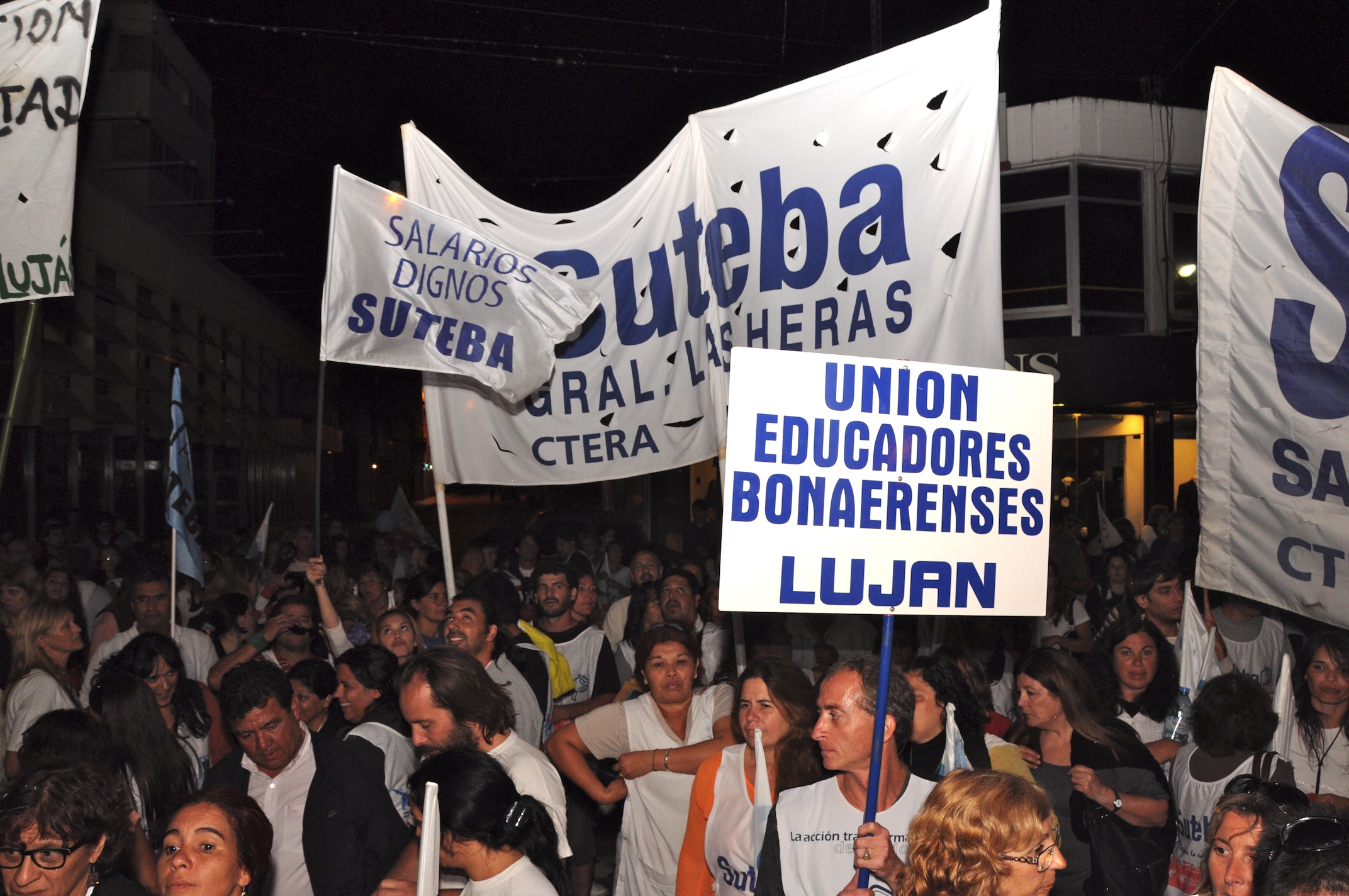 Luján