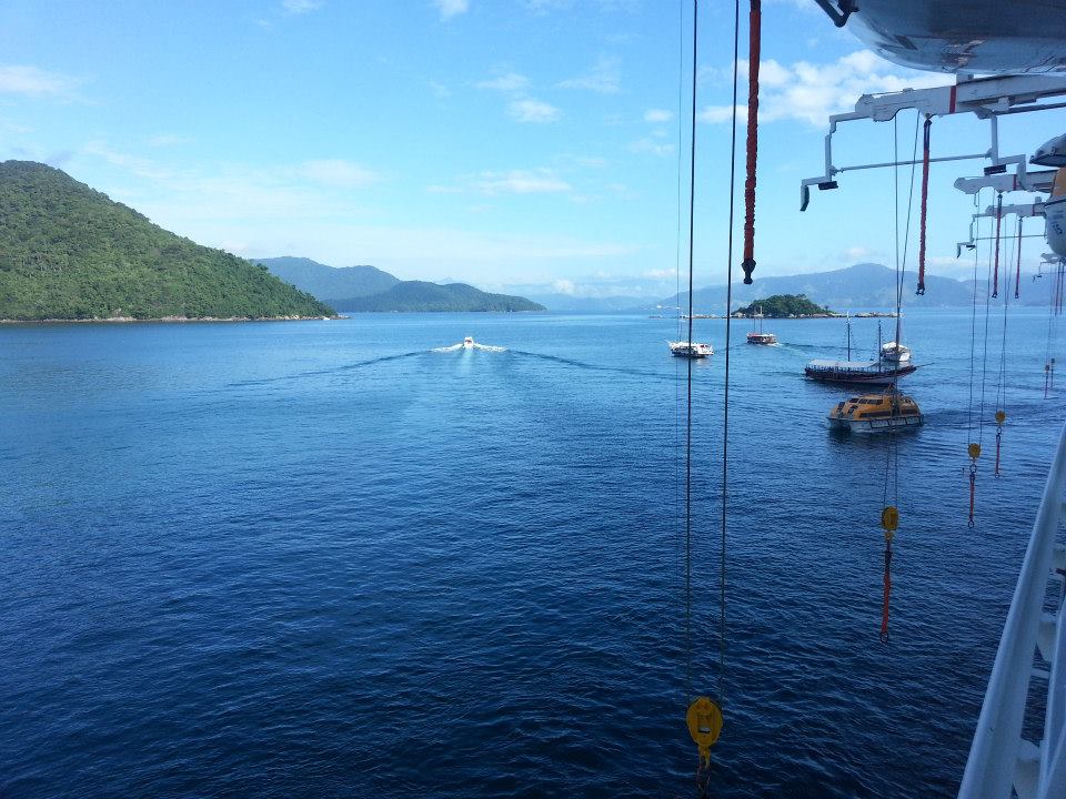 REGRESÓ EL CRUCERO CON EL PRIMER CONTINGENTE DE JUBILADOS DEL SUTEBA