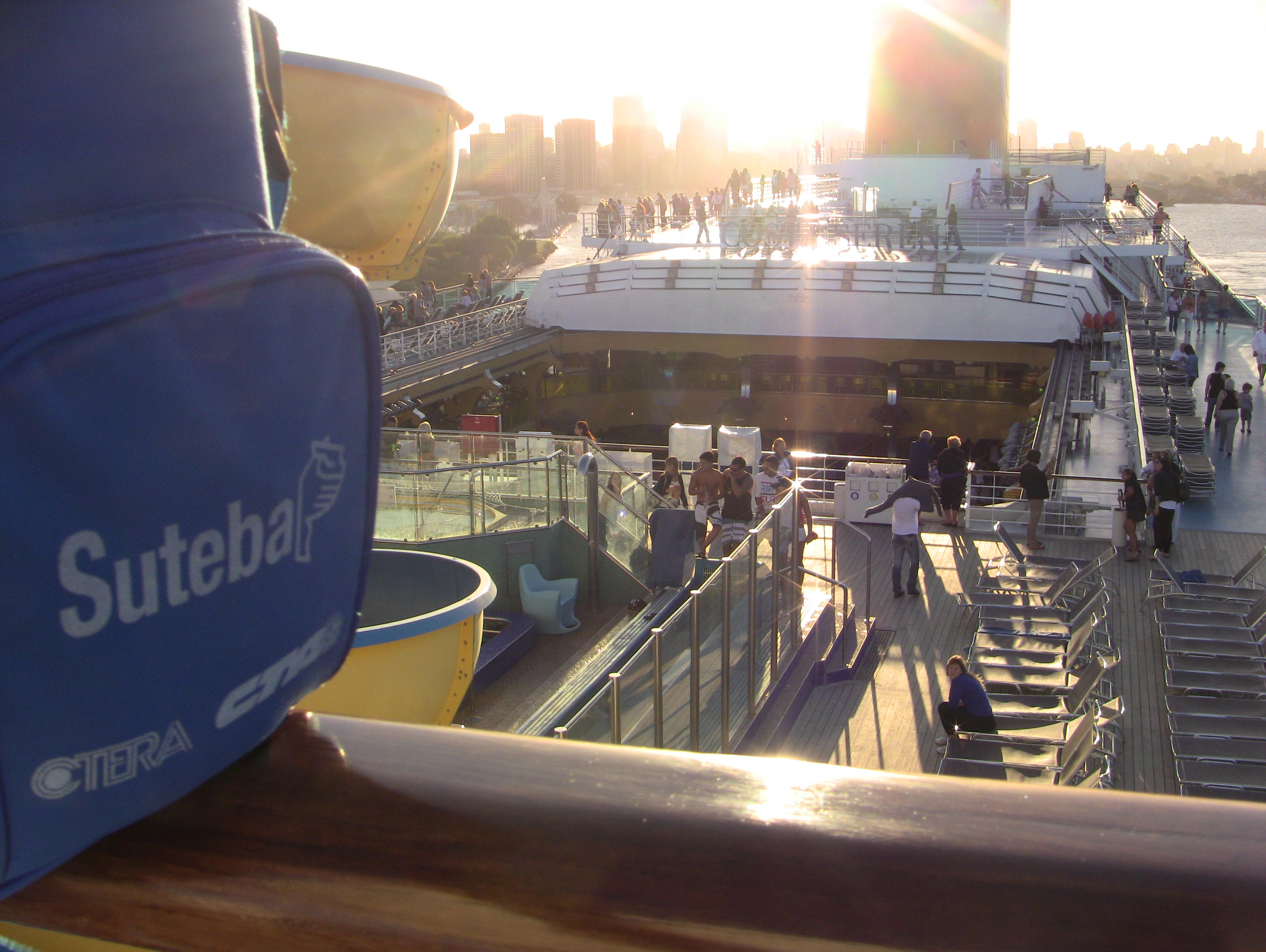 REGRESÓ EL CRUCERO CON EL PRIMER CONTINGENTE DE JUBILADOS DEL SUTEBA