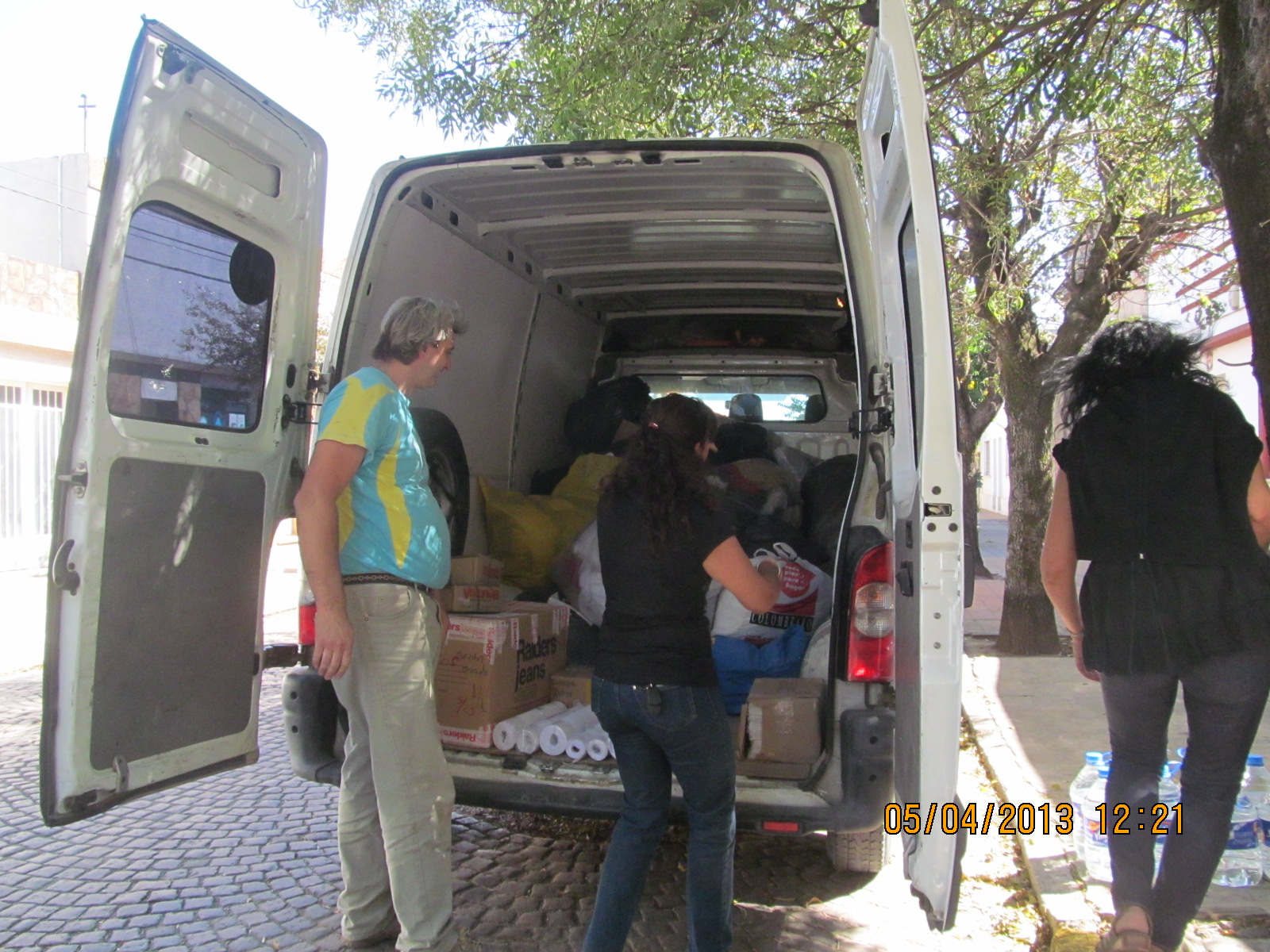 CAMPAÑA SOLIDARIA DEL SUTEBA EN SAN NICOLÁS