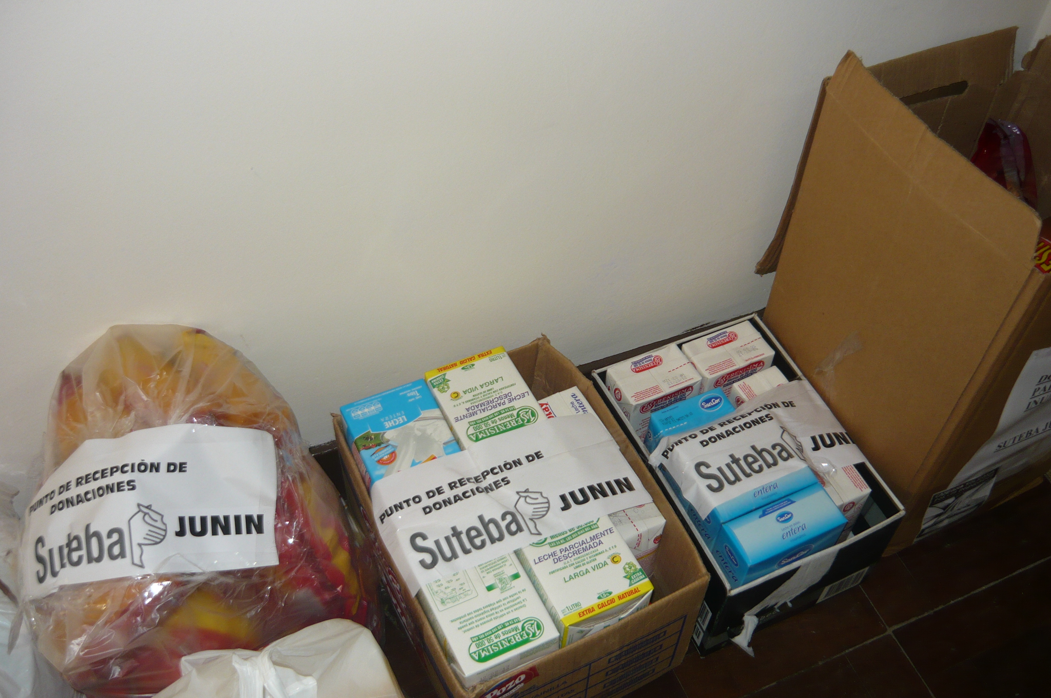 CAMPAÑA SOLIDARIA DE SUTEBA JUNÍN