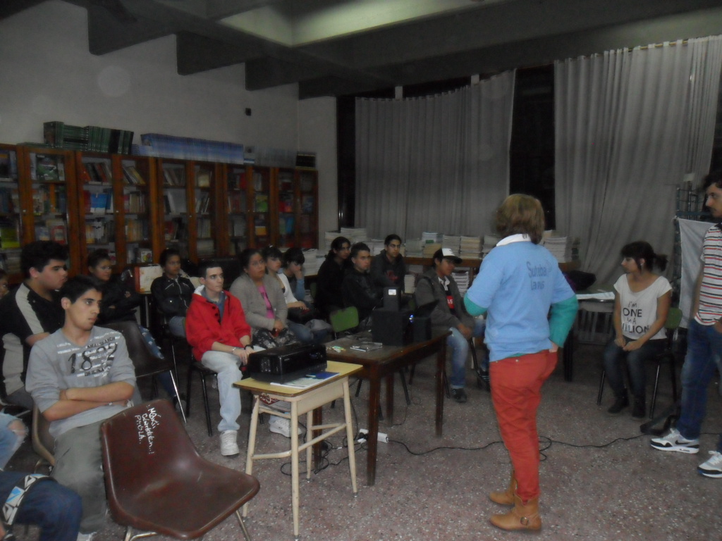 9 DE MAYO: 2DO TALLER SOBRE VIOLENCIA INSTITUCIONAL 