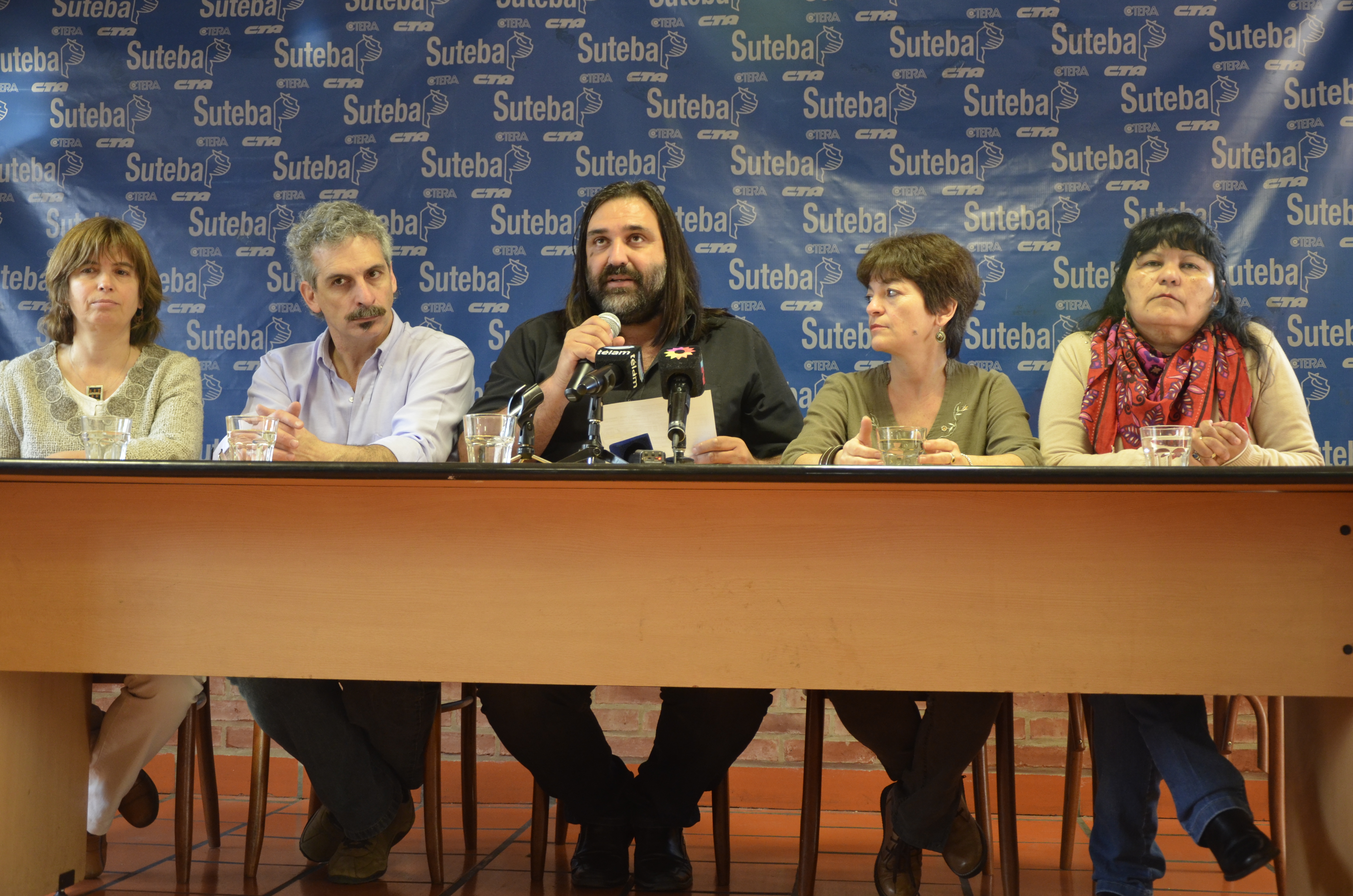 SUTEBA RECLAMÓ POR ASIGNACIONES FAMILIARES, SALARIOS, INFRAESTRUCTURA, IOMA Y PRESTATARIAS