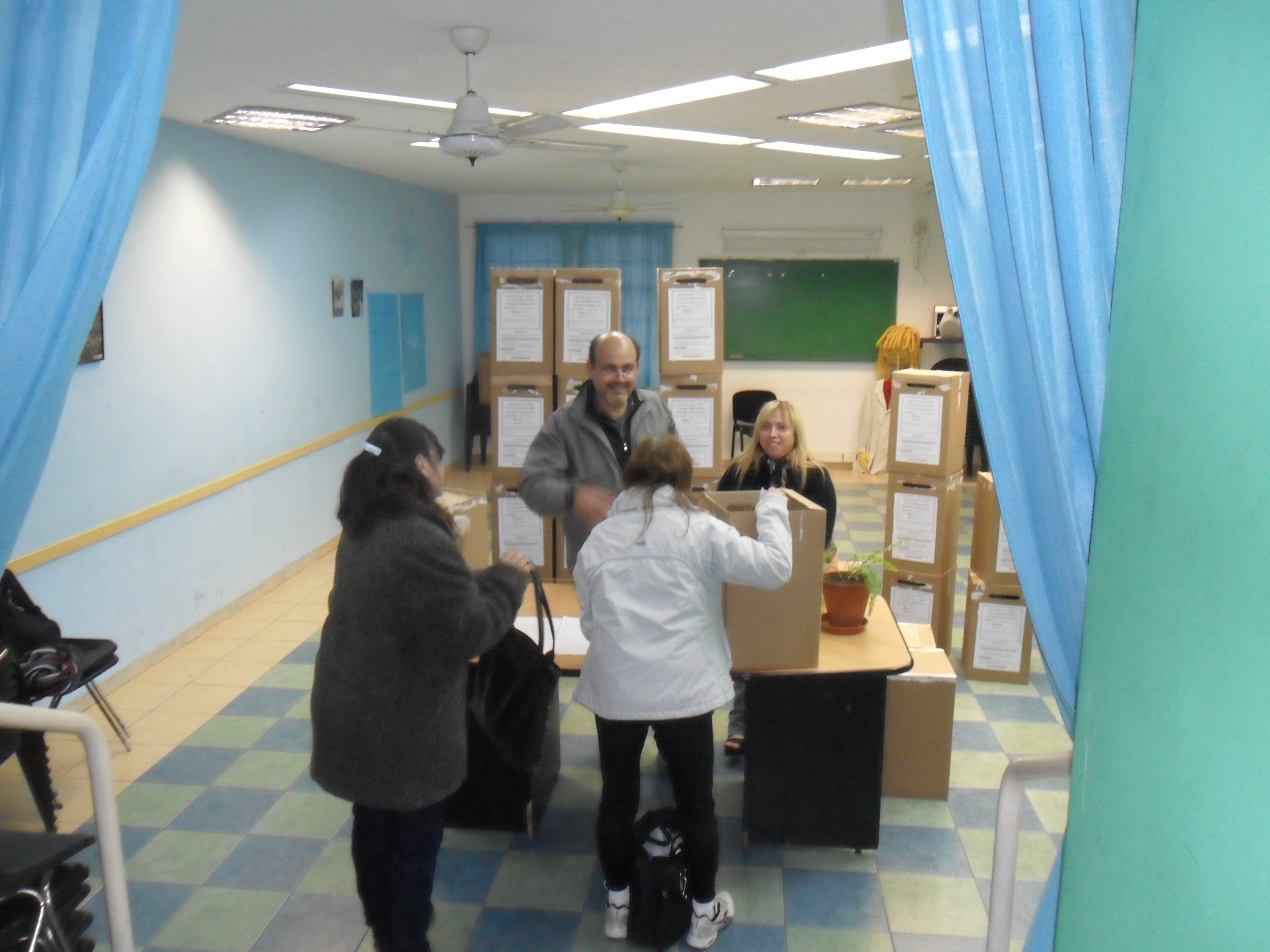 CONTUNDENTE TRIUNFO DE LA CELESTE-VIOLETA EN LAS ELECCIONES DE CTERA