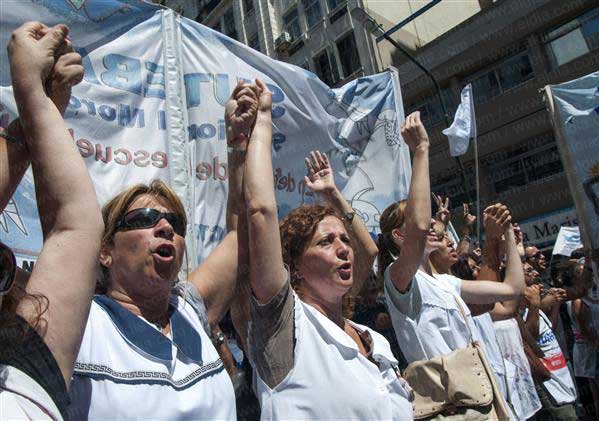 <STRONG>DIARIO EL DIA:</STRONG> "EL CONFLICTO DOCENTE NO SE TOMA VACACIONES EN LA PROVINCIA"