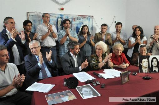 Les repetimos que no están solos, que los espera la libertad