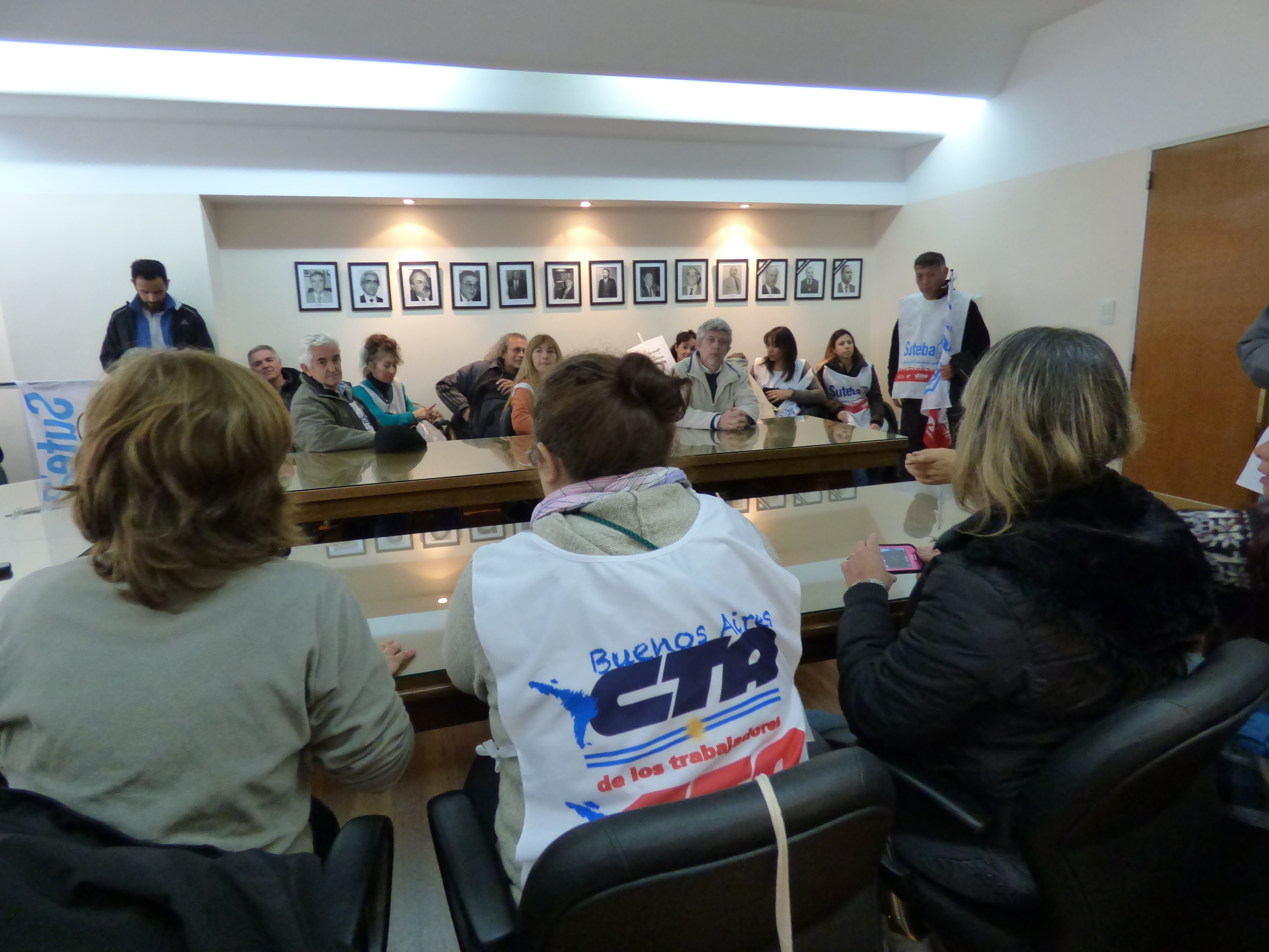 REUNIÓN POR IOMA 