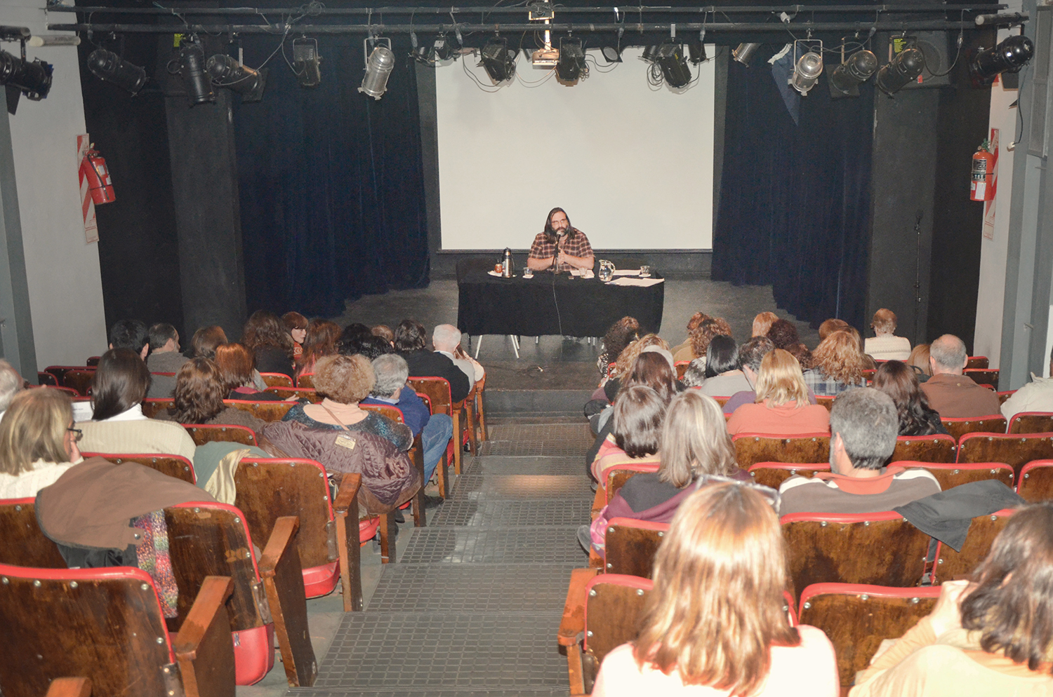 SE APROBÓ POR AMPLIA MAYORÍA MEMORIA, BALANCE Y POLÍTICA GREMIAL DE LA CTERA Y MEDIDAS DE ACCIÓN POR EL CUMPLIMIENTO DE ACUERDOS PARITARIOS EN EL MARCO DEL FGDB Y LA CTA PROVINCIA DE BUENOS AIRES