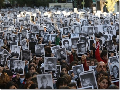 18 DE JULIO: ATENTADO EN LA AMIA