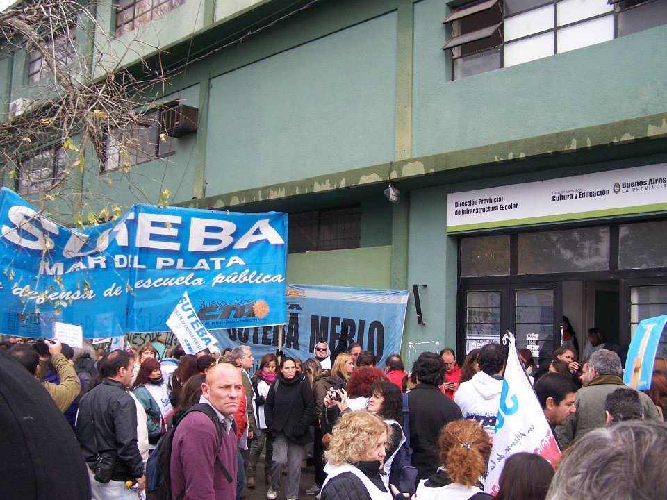 EL SUTEBA GRAL. PUEYRREDÓN RECIBIÓ A AUTORIDADES DE LA DIRECCIÓN PROVINCIAL DE INFRAESTRUCTURA