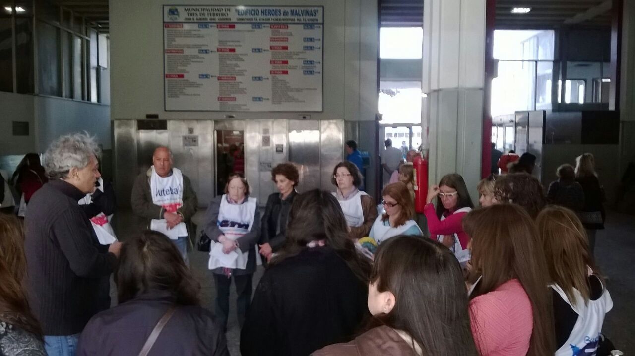 SUTEBA SE MOVILIZÓ EN TRES DE FEBRERO PARA RECLAMAR POR EL FONDO EDUCATIVO