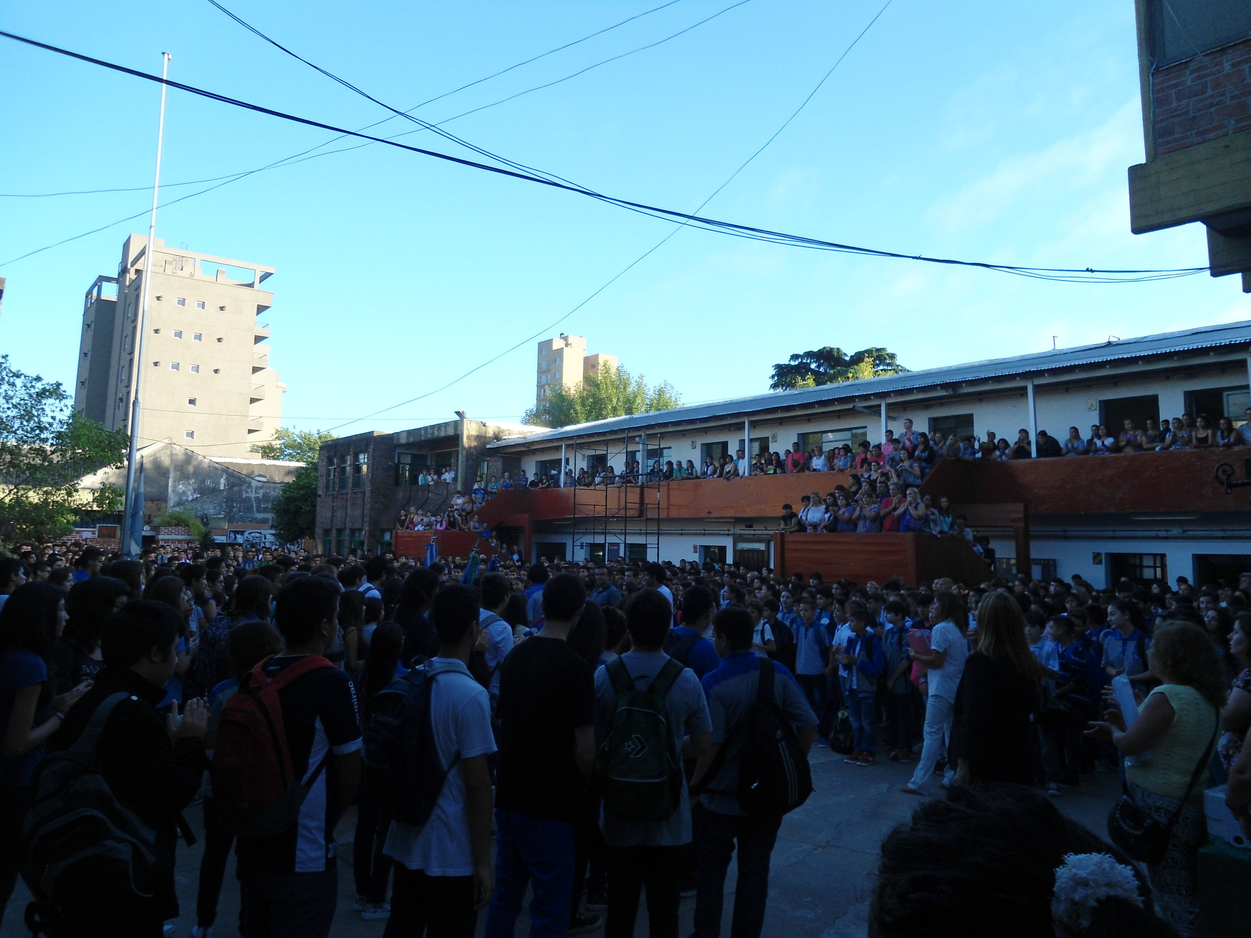 LA CTA PRESENTE EN EL INICIO DE CLASES  DE LA MEDIA Nº7 DE SAN MIGUEL