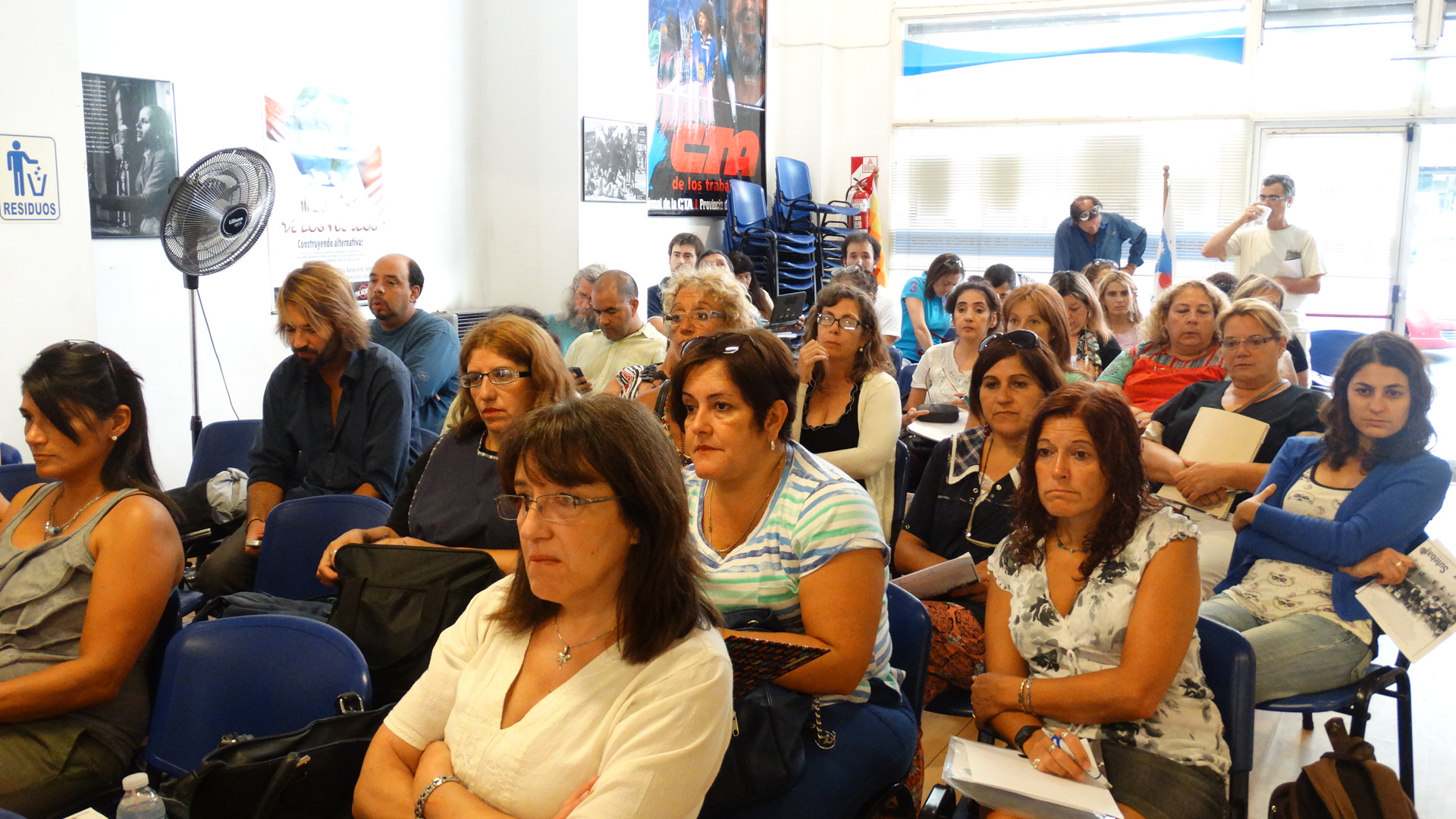 REUNIÓN DE DELEGADOS DE ESCUELA DEL SUTEBA EN TODA LA PROVINCIA