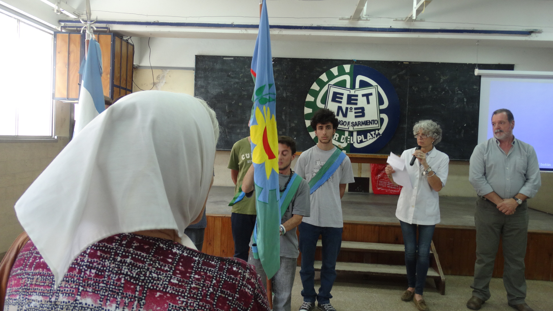 ACTO HOMENAJE EN ESCUELA TÉCNICA 3 POR "DÍA DE LA MEMORIA POR LA VERDAD Y LA JUSTICIA"