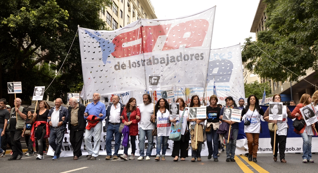SUTEBA DIJO PRESENTE EN LA PLAZA DE MAYO ESTE 24 DE MARZO