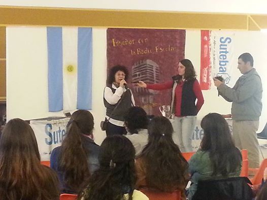 LANZAMIENTO DEL SEMINARIO "ENSEÑAR CON LA RADIO ESCOLAR COMUNITARIA"